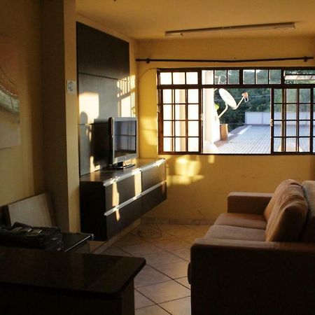 Hostel Pousada Consulado 蓬塔格罗萨 外观 照片