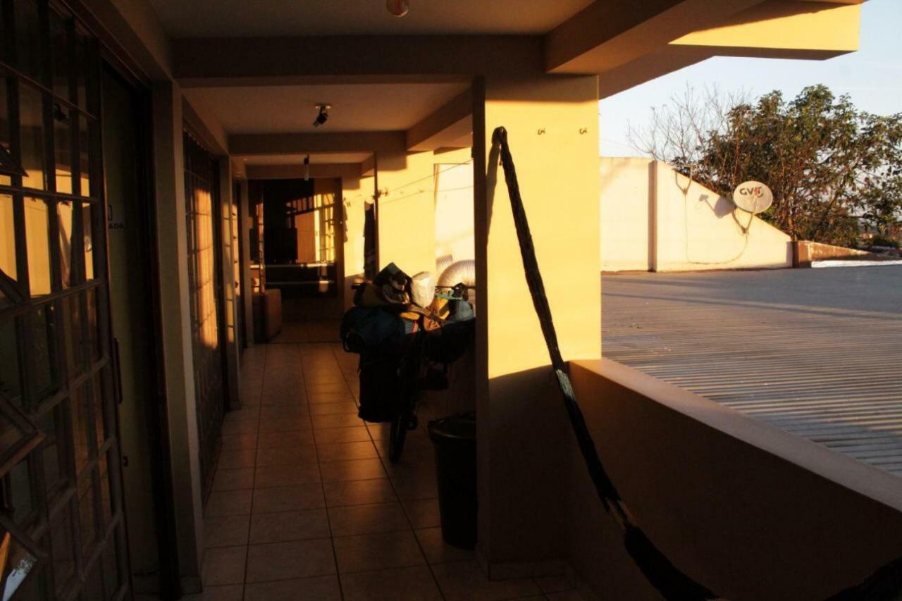 Hostel Pousada Consulado 蓬塔格罗萨 外观 照片