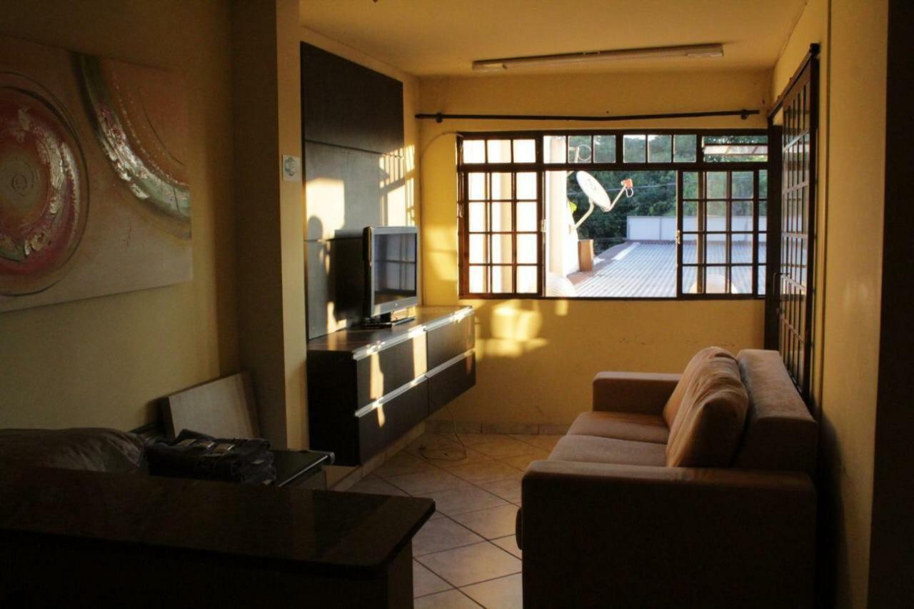 Hostel Pousada Consulado 蓬塔格罗萨 外观 照片